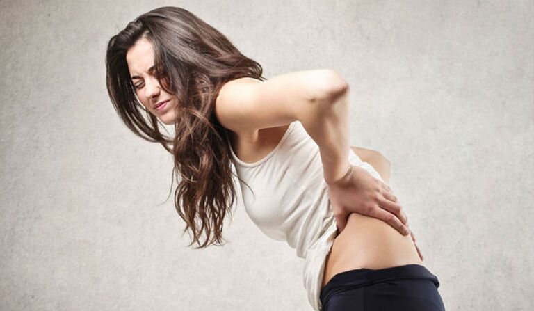 Dolor de espalda en la osteocondrosis